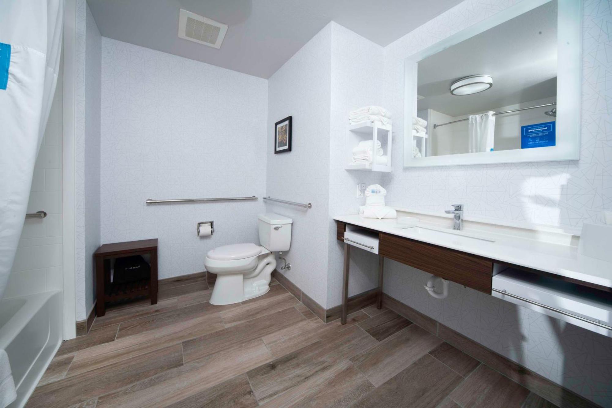 Hampton Inn בריאנט מראה חיצוני תמונה