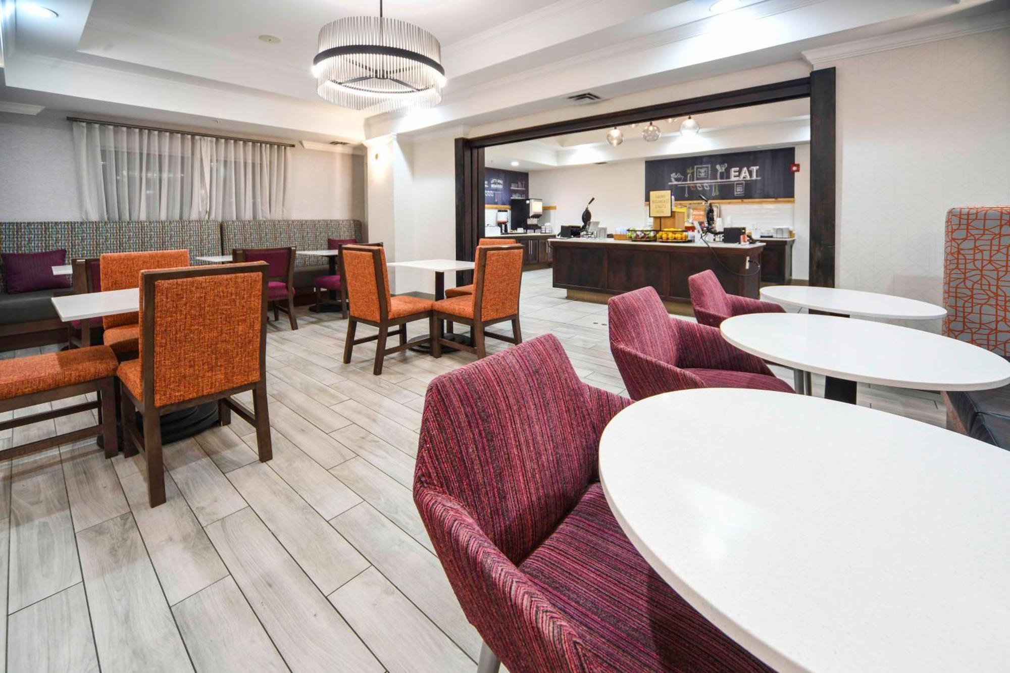 Hampton Inn בריאנט מראה חיצוני תמונה